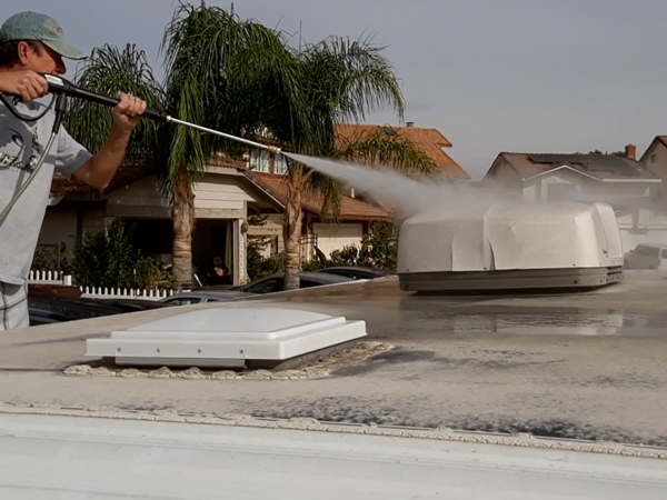 Repair Rv Roof Garden Grove thumbnail